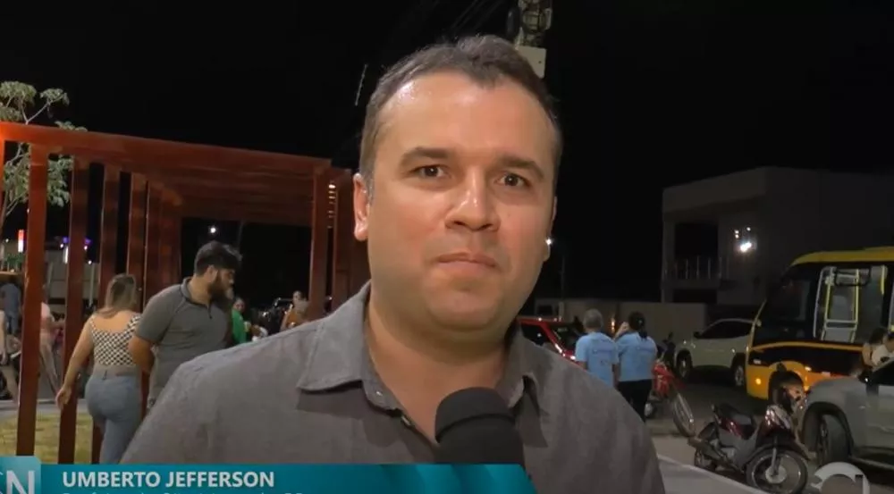 Prefeito de São Mamede, Dr. Jefferson inaugura praça de alimentação e espaço de convivência