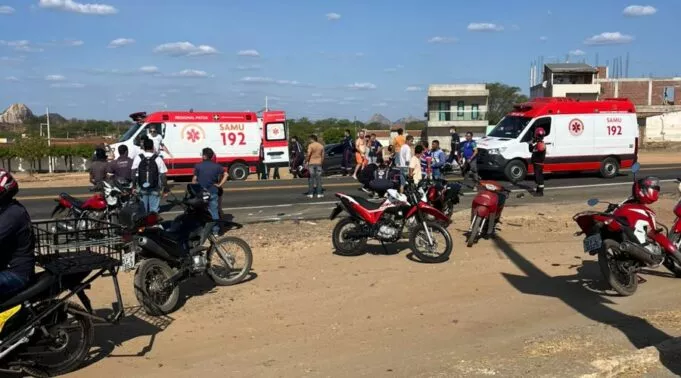 Vítima de acidente na BR-230 segue internada em Patos; bebê envolvido passa bem