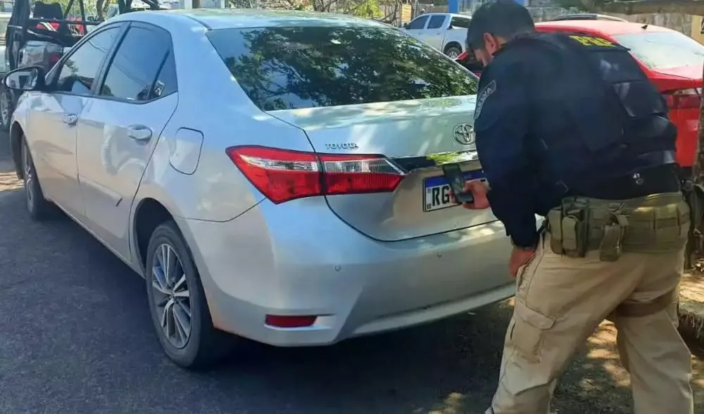 PRF na Paraíba apreende mais três veículos, tira de circulação mercadoria sem nota fiscal e flagra motociclista embriagado