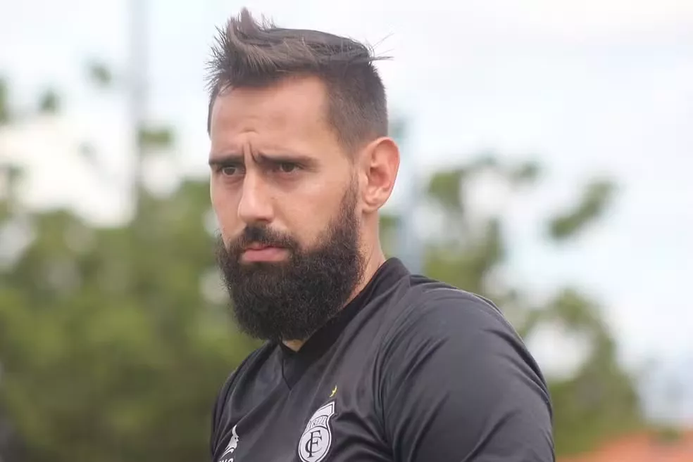 Campinense anuncia chegada do goleiro João Guilherme, ex-Treze e Botafogo-PB