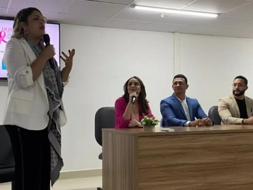 “Dose de conhecimento” reúne especialistas e pacientes para discutir oncologia em evento realizado por Dra. Nayarah e FarmaFórmula