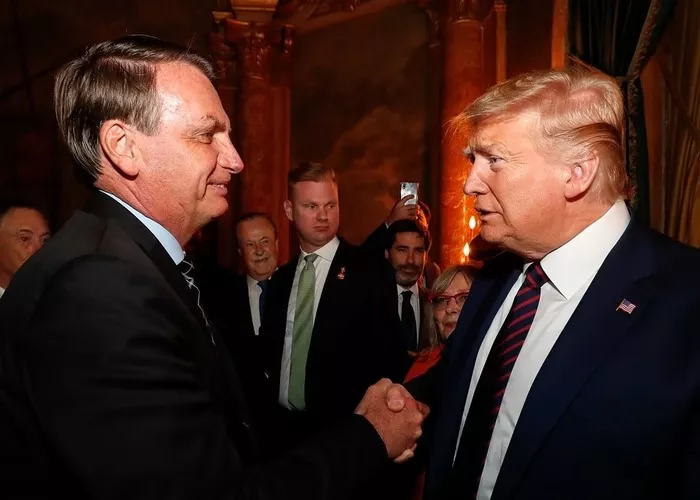 Bolsonaro parabeniza Trump após vitória nos EUA: “Ressurgimento de um guerreiro”