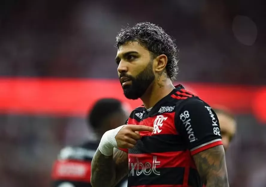 Gabigol anuncia que não fica no Flamengo em 2025; atacante tem acerto com o Cruzeiro
