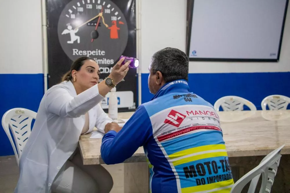 STTrans oferta consultas gratuitas para taxistas, mototaxistas, alternativos e servidores