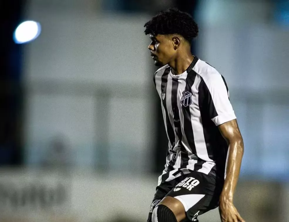 Serra Branca chega ao 18º reforço com a contratação do volante Carlos Patrick