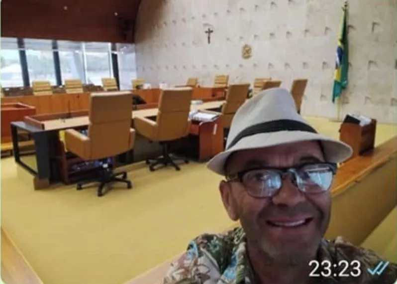 Atentado: veja mensagens deixadas por homem que se explodiu na frente do STF