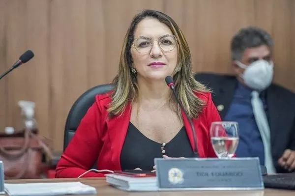 Advogado Maikon Minervino diz que Tide Eduardo pode disputar a presidência da Câmara Municipal de Patos em 2025