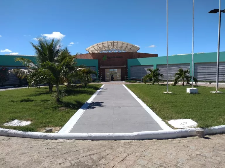 Falta de água no Campus Patos do IFPB gera reclamação dos estudantes e afeta rotina de aulas; Cagepa debate com direção sobre ampliação de abastecimento