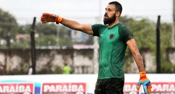 Botafogo-PB confirma retorno do experiente goleiro Saulo