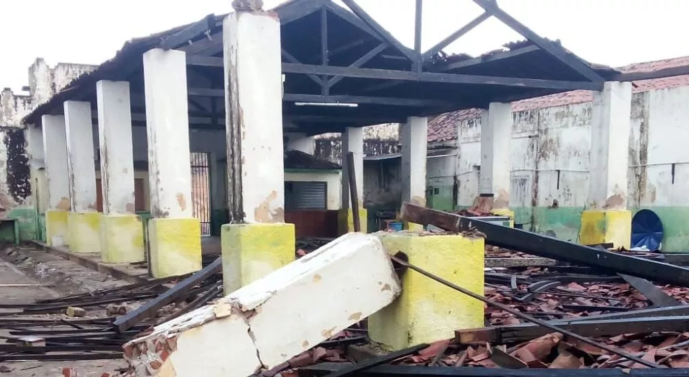 Mercado Público de Marizópolis desaba após chuva de 53 mm; prefeito se pronuncia sobre obra paralisada