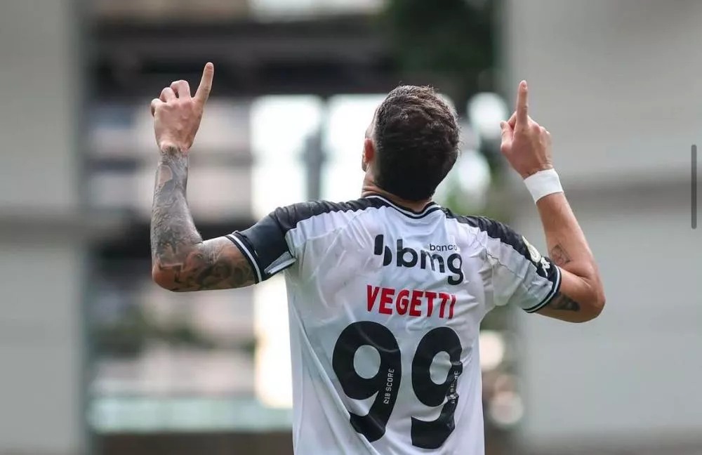 Vegetti brilha, e Vasco vence o Cuiabá na última rodada do Brasileirão