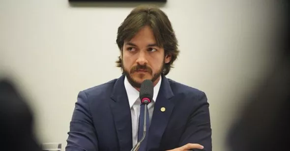 Pedro Cunha Lima diz que seu nome está à disposição da oposição para disputar o governo da Paraíba no próximo pleito