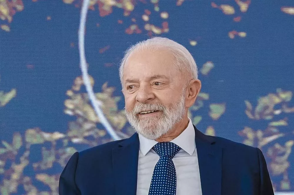 Após 2ª cirurgia, Lula está “neurologicamente perfeito”, diz médico