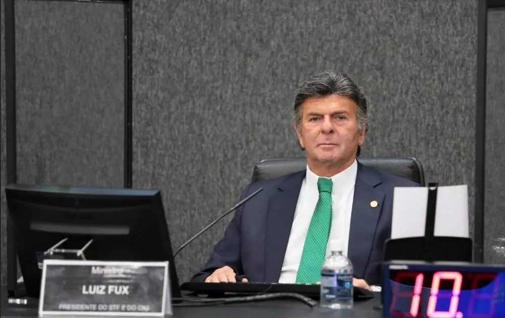 Congresso está dividido e empurra tudo para o Supremo, diz Fux