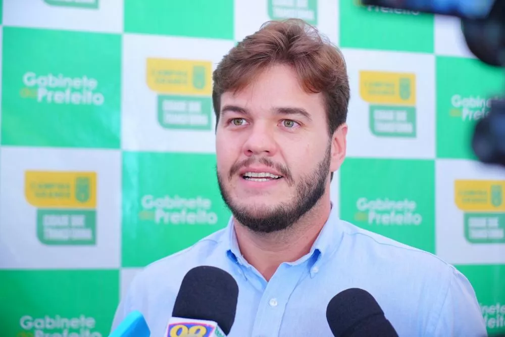 Contas da campanha de Bruno Cunha Lima são reprovadas pela Justiça Eleitoral, que determina devolução de R$ 272 mil