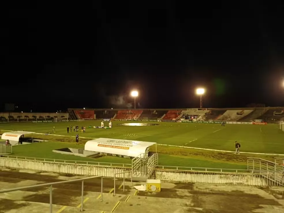 Governo da Paraíba assina ordem de serviço para troca de iluminação de Almeidão e Amigão