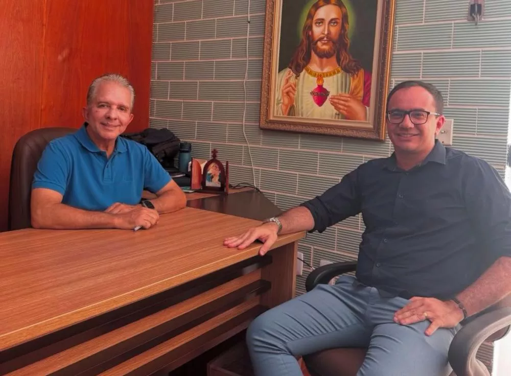 Nabor Wanderley anuncia permanência de Marcos Honório na Secretaria da Receita de Patos 