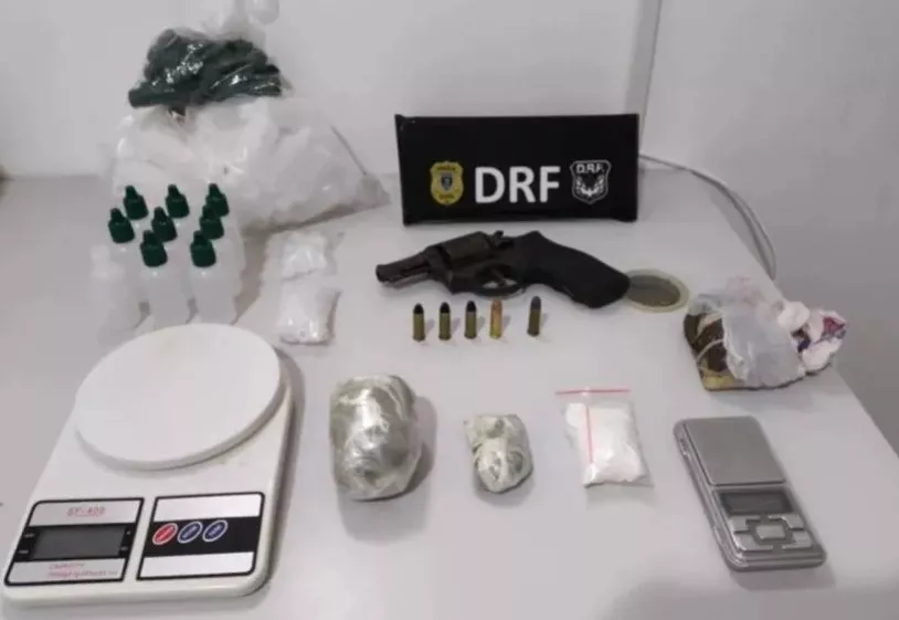 Polícia Civil desarticula grupo criminoso e apreende drogas e armas em operação conjunta nas cidades de Patos e São José do Bonfim
