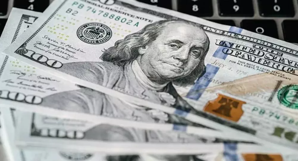 Dólar fecha a R$ 6,19, o segundo maior valor nominal da história
