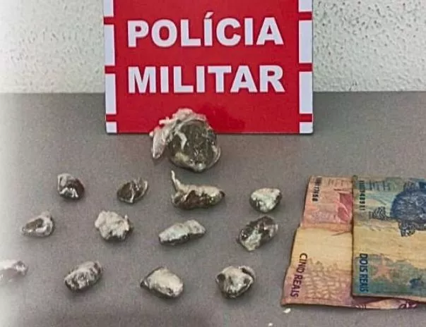Polícia Militar prende homem por tráfico de drogas no bairro Santa Clara, em Patos-PB