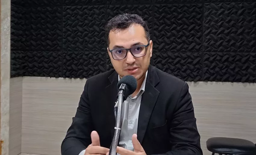 Secretário de Administração fala sobre processos seletivos para contratações temporárias na Prefeitura de Patos; ouça