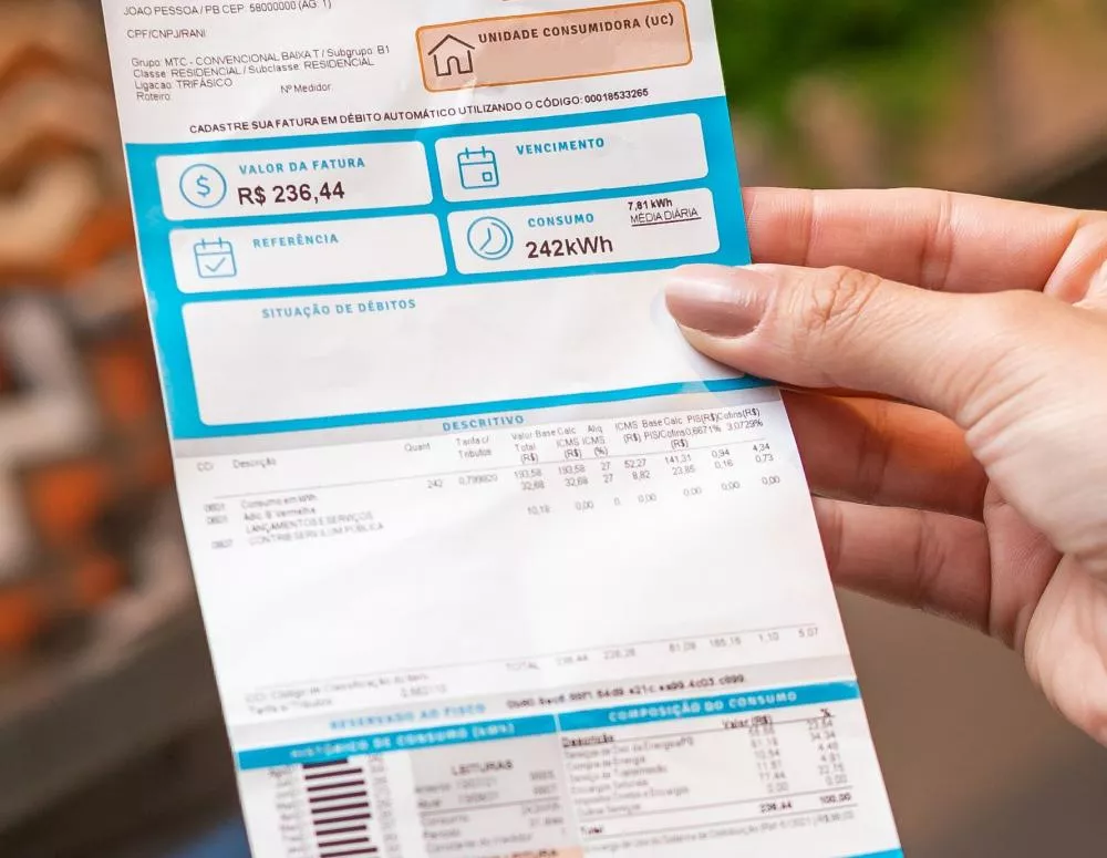 Conta de luz mais barata: janeiro de 2025 terá desconto de até R$ 49 e bandeira tarifária verde