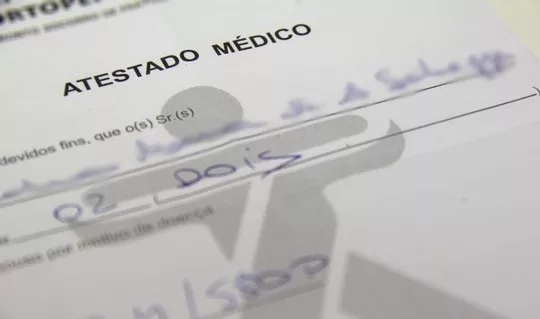 Paraíba sanciona lei que obriga fornecimento de atestado de comparecimento para acompanhantes