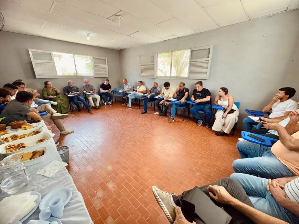 Reunião do Consórcio São Saruê reúne prefeitos do Cariri e Sertão para discutir o desenvolvimento regional