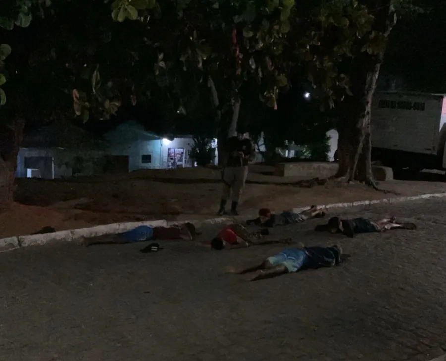 Polícia frustra invasão de grupo criminoso em comunidade de Santa Rita e dois adolescentes são baleados durante confronto