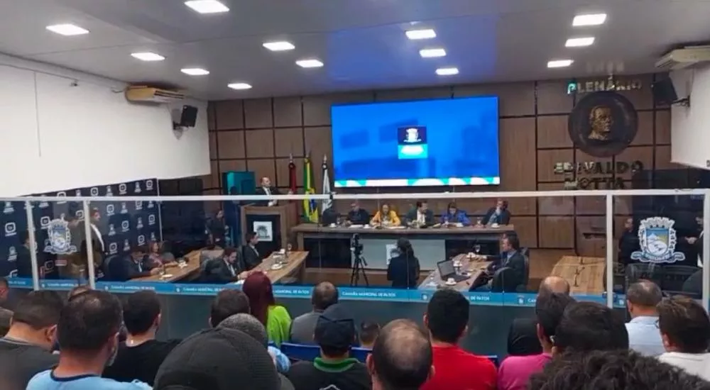 Motoristas de aplicativos reclamam de excesso de multas em Patos e buscam soluções na Câmara Municipal