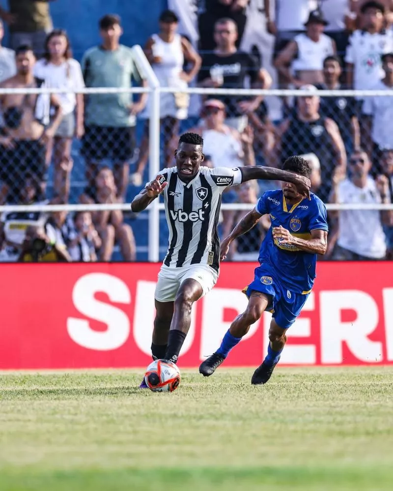 Botafogo ensaia recuperação, mas perde para o Sampaio Corrêa no Carioca