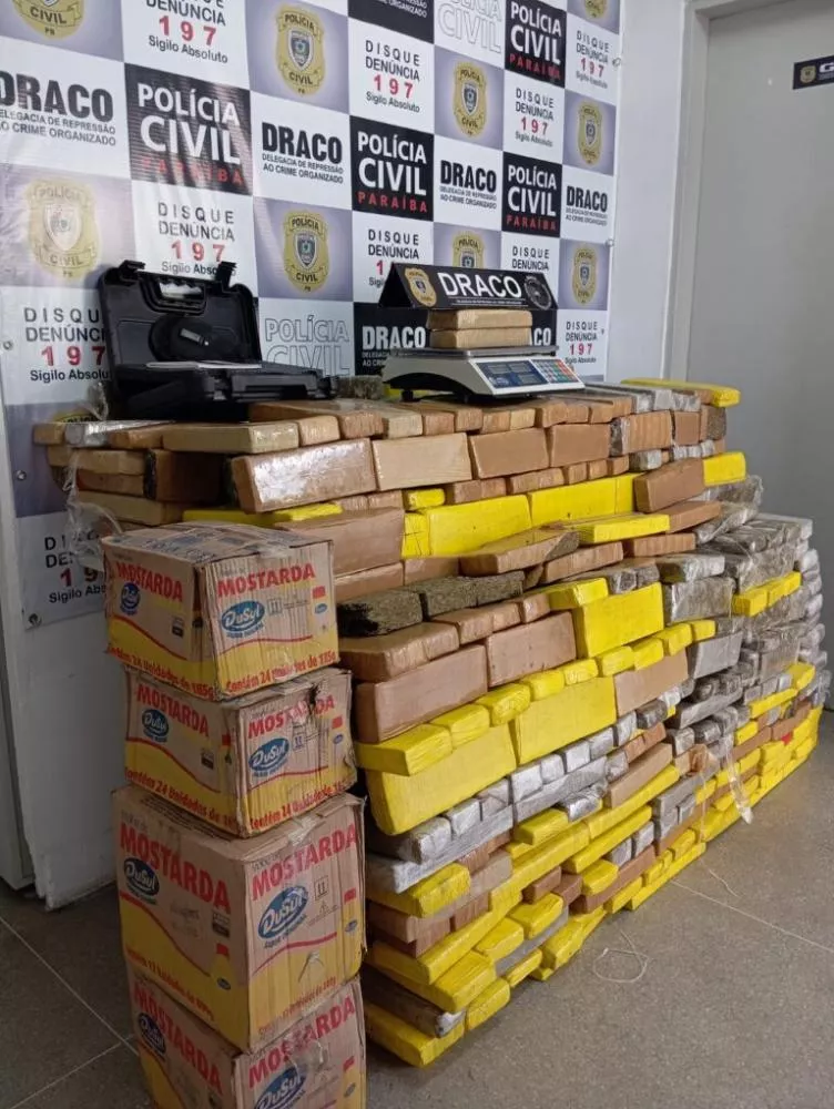 DRACO apreende meia tonelada de droga e prende suspeitos na Paraíba