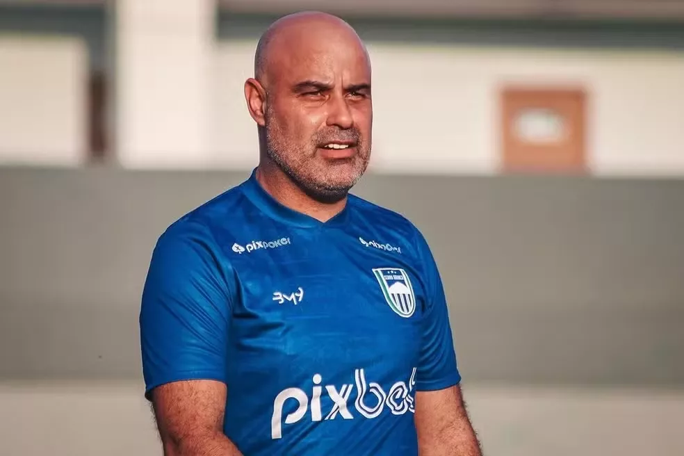 Após derrota para o Treze, Serra Branca anuncia demissão de Cristian de Souza