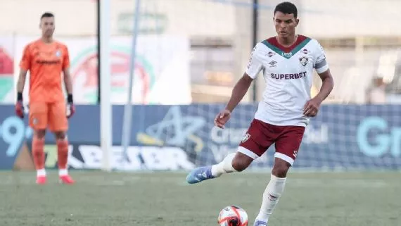 Na volta de Thiago Silva, Fluminense faz jogo pouco inspirado contra o Madureira e não sai do 0 a 0