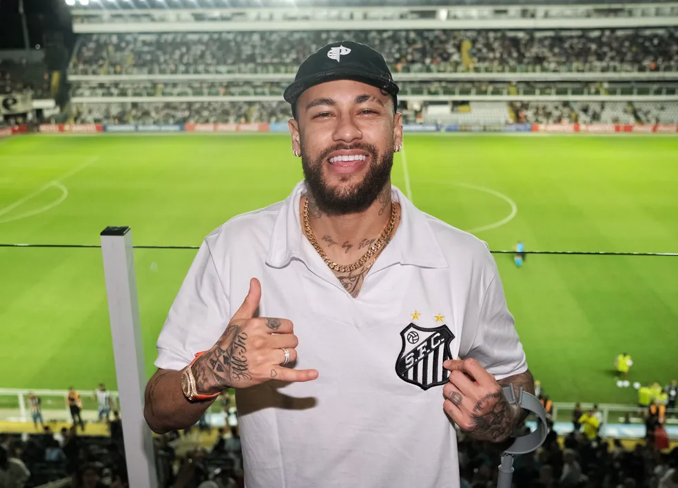 Presidente do Santos anuncia volta de Neymar: “Chegou o momento de construir nossa nova história”