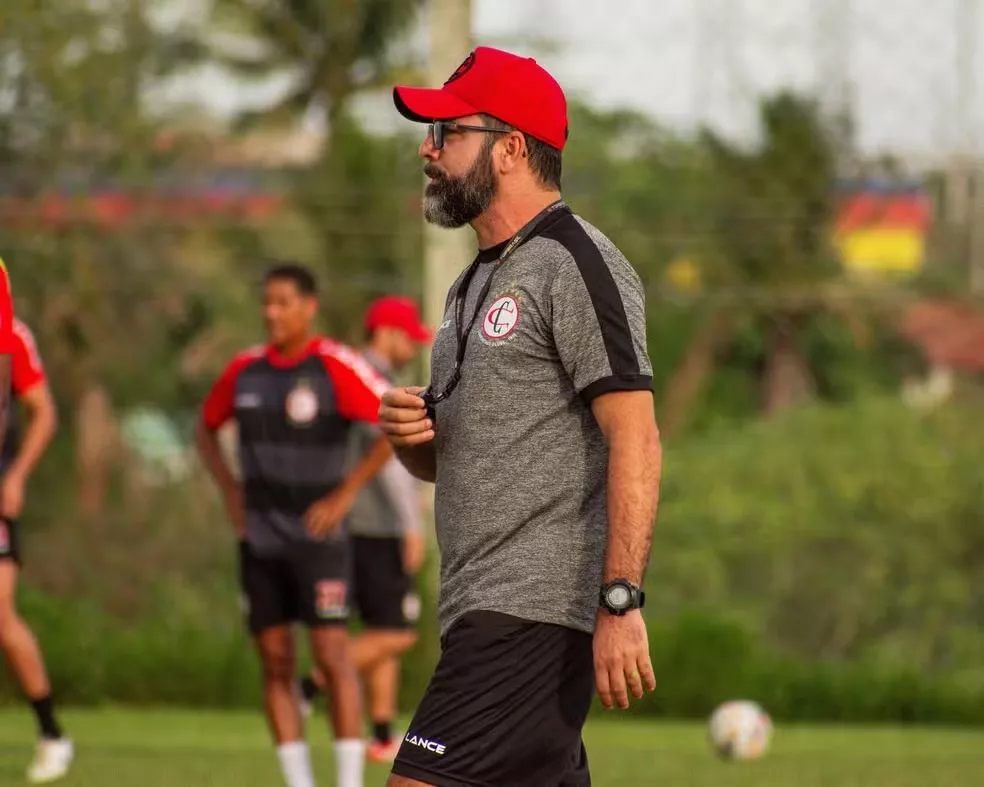 Hoje no Campinense, Rodrigo Fonseca reencontra o Nacional de Patos após boa campanha em 2023