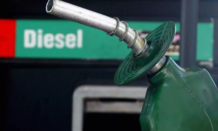 Petrobras reajusta diesel nas distribuidoras em R$ 0,22 neste sábado