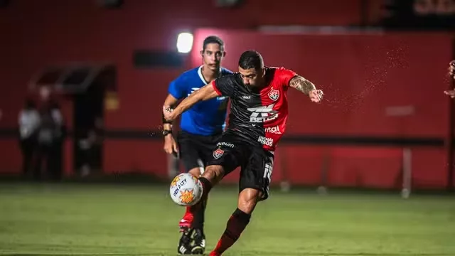 Vitória derruba invencibilidade do Sousa e vence a primeira no Nordestão