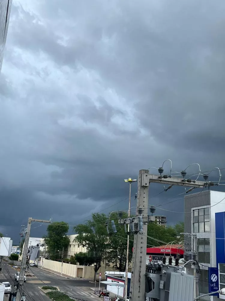 Patos e todos os municípios da Paraíba estão sob alertas de chuvas intensas; confira