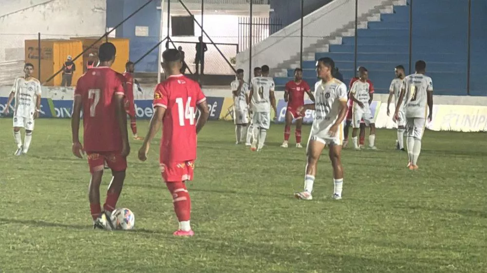 Pombal e Auto Esporte-PB ficam no empate em confronto direto contra o rebaixamento no Campeonato Paraibano