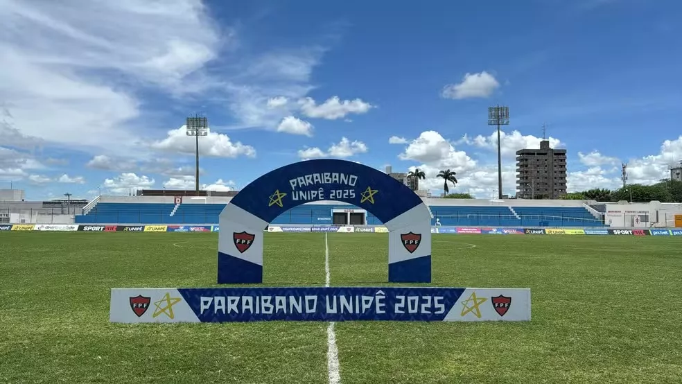 Esporte de Patos recebe o Campinense neste sábado (15), no José Cavalcanti