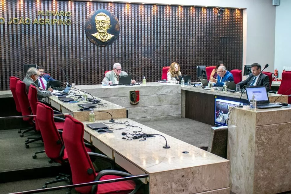 Câmara do TCE desaprova contratos da Pasta da Administração do Governo do Estado com débitos superiores a R$ 45 mi