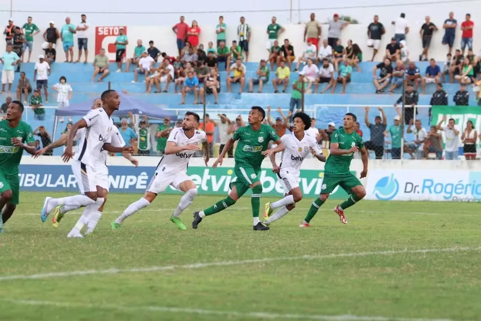 Treze pode perder a vaga para o Campinense se não vencer o Nacional de Patos no próximo sábado