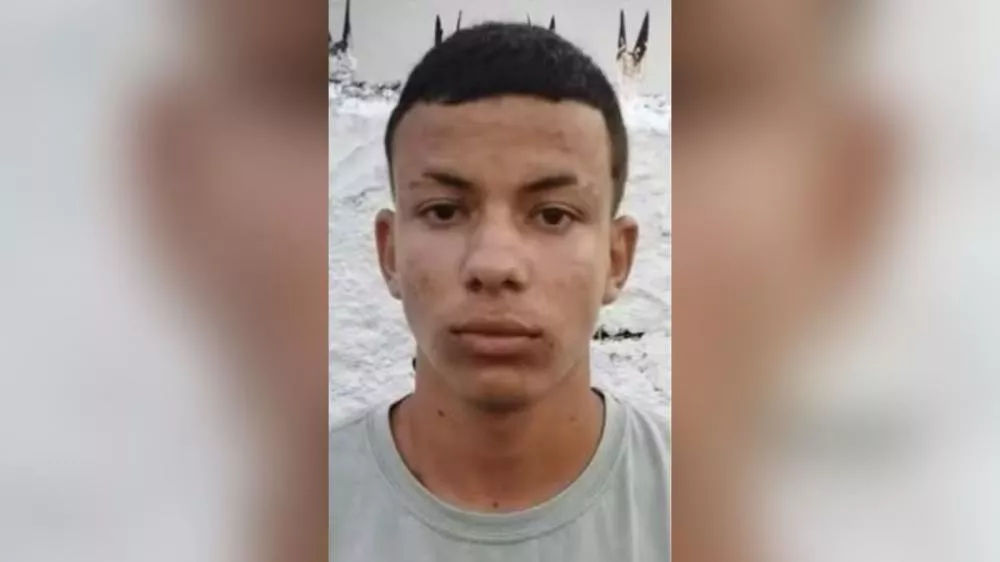 Adolescente morre e três pessoas ficam feridas após tiroteio durante festa de pré-carnaval, em João Pessoa