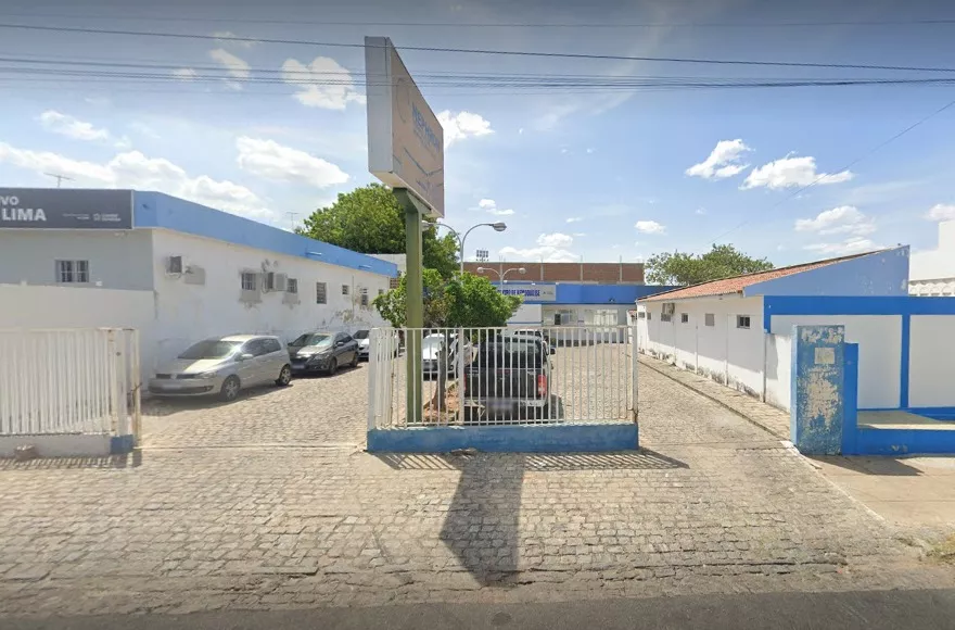 Paciente reclama da falta de transporte disponibilizado pela Prefeitura para usuários do Centro de Hemodiálise em Patos