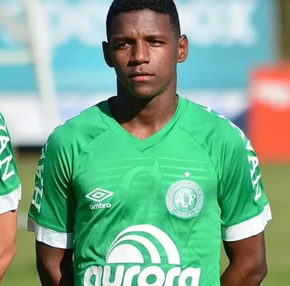 Treze acerta com o atacante Rodrigo Gaia para o restante da temporada