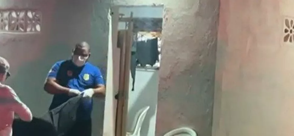 Violência: homem tem casa invadida e é executado com mais de 20 tiros no bairro do Rangel, em João Pessoa