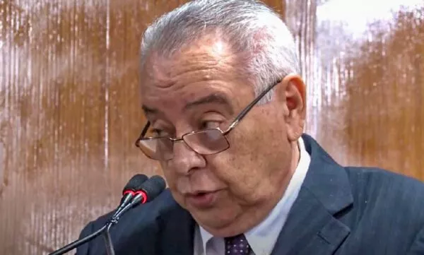 Pediatra Fernando Cunha Lima, foragido por abuso infantil, é preso em Pernambuco