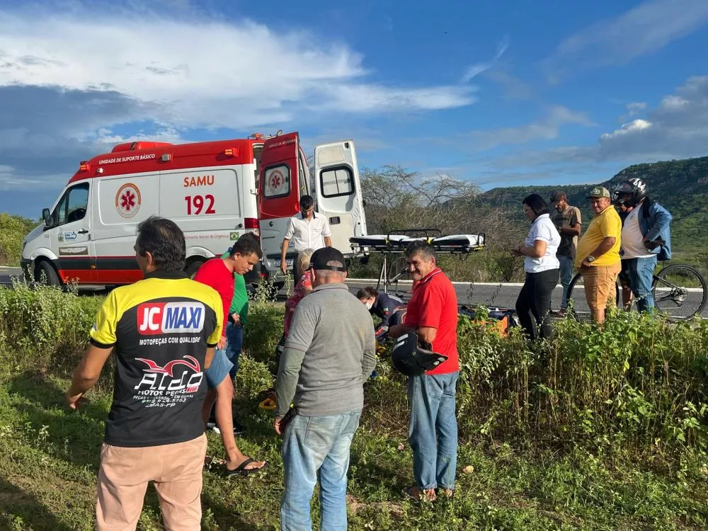 Acidente envolvendo motociclista é registrado na tarde desta terça-feira (18) na BR-361, em Santa Terezinha-PB
