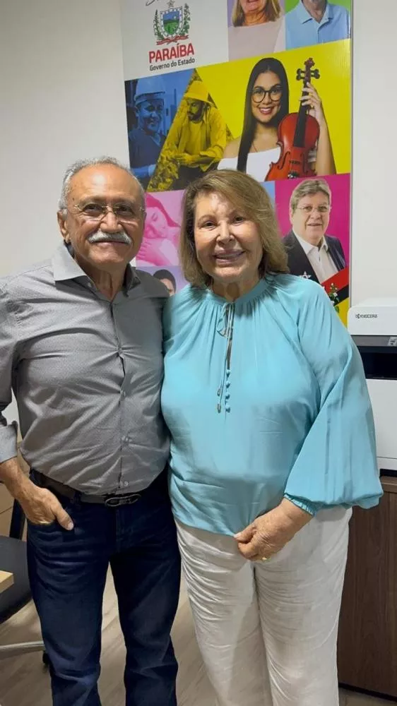 Prefeito de Mãe d’Água cumpre agenda na Capital do Estado